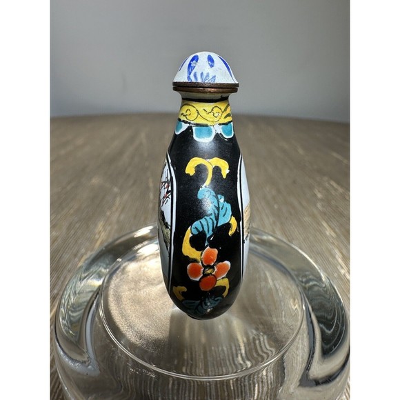 Chinese Snuff Bottle - Metal with Hand Painted Enamel - River Scenes - Picture 3 of 11